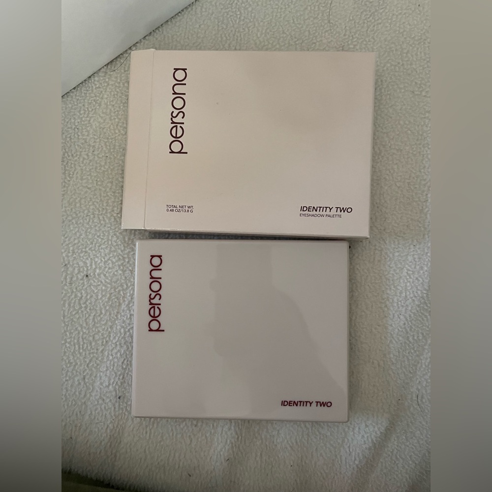 Persona Identity Two Eyeshadow Pallet